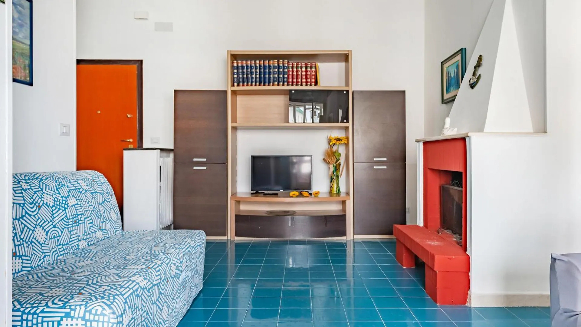 Sea Tower Apartment Bari Sea Front - Happy Rentals